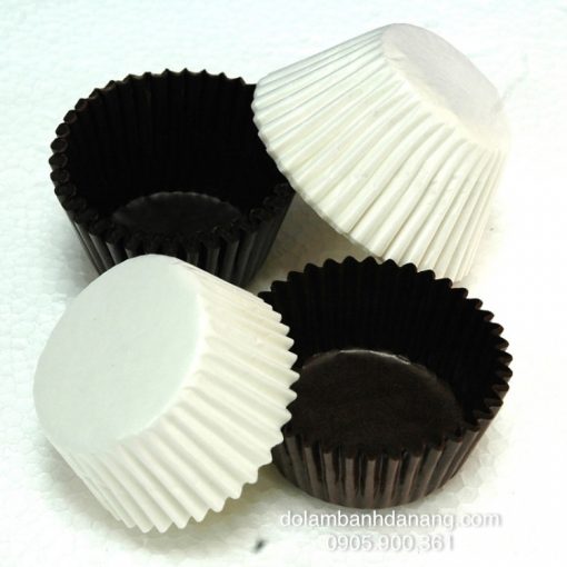 cup-giay-mem-den-6cm-xap.png
