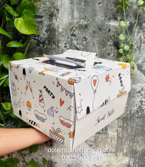 Hộp bánh sinh nhật 23cm (vuông)