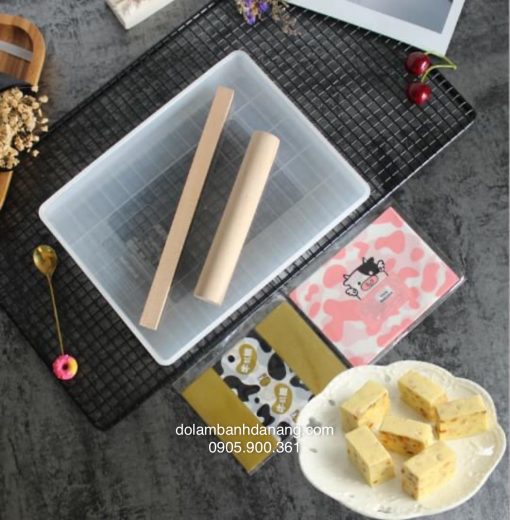 Khuôn kẹo nougat nhựa