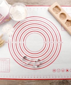 Tấm lót nhồi bột viền trắng viền đỏ 40x50cm
