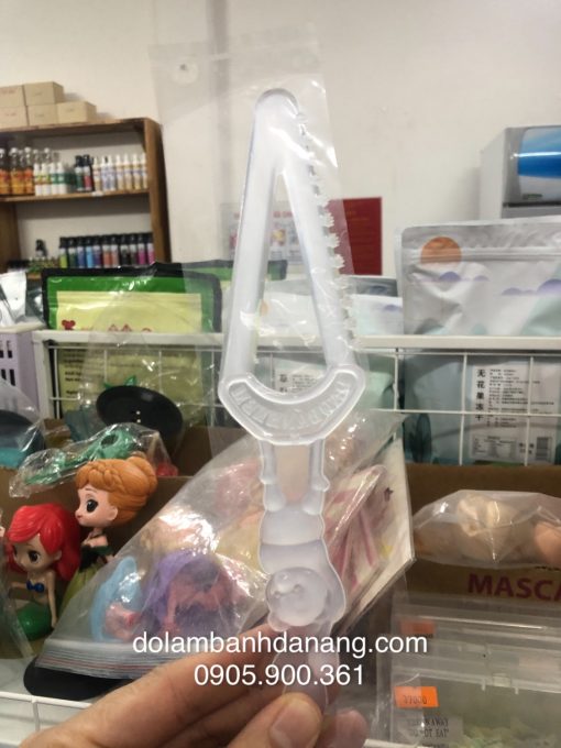 Dao cắt bánh kem nhựa trắng (1 cái) DC-10289-1C