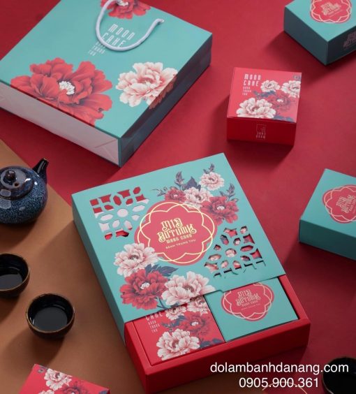Hộp trung thu 4 bánh Sắc Hoa