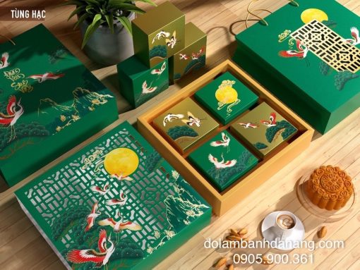 Hộp trung thu 4 bánh Tùng Hạc