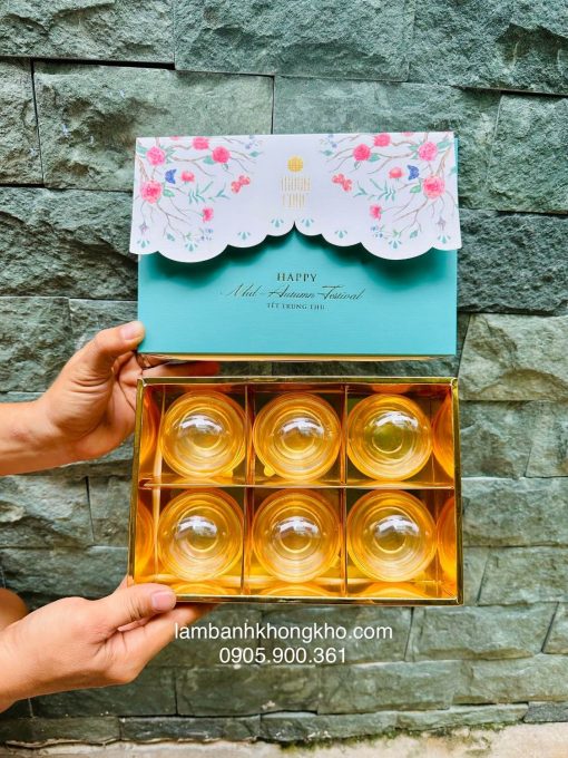 Hộp bánh trung thu 6 bánh Sắc Thu nhỏ