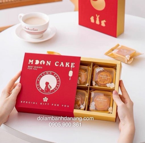Hộp trung thu 4 bánh nhỏ Thỏ Moon